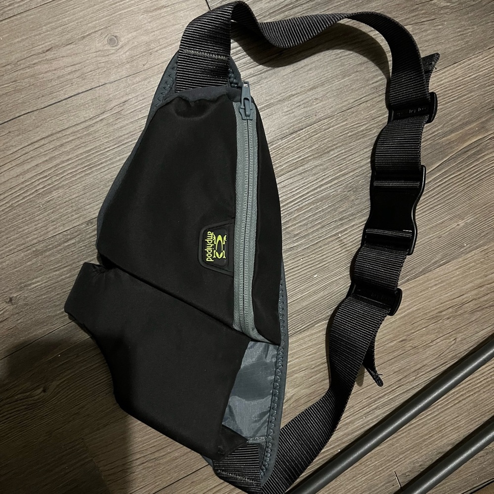 Amphipod Runners' Fanny pack with bottle holder